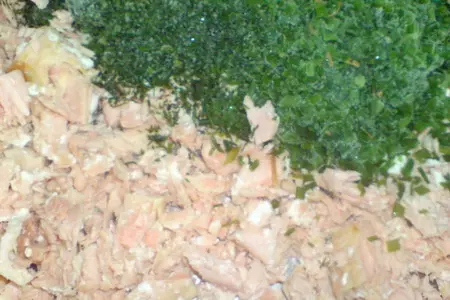Оладьи из спаржи  с рыбным тартаром: шаг 5
