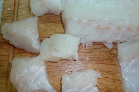 Рыбные шашлычки в йогуртовом маринаде ( любителям и нелюбителям рыбы рекомендуется): шаг 1