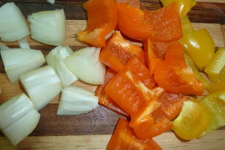 Рыбные шашлычки в йогуртовом маринаде ( любителям и нелюбителям рыбы рекомендуется): шаг 5