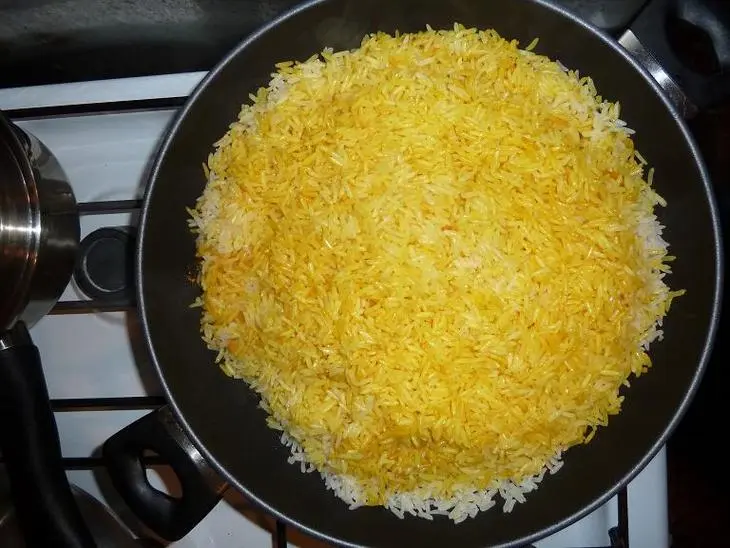 Плов азербайджанский с курицей и сладостями: шаг 12