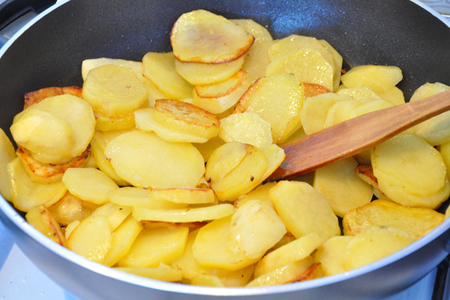 Картофель со сливками и укропом.: шаг 1