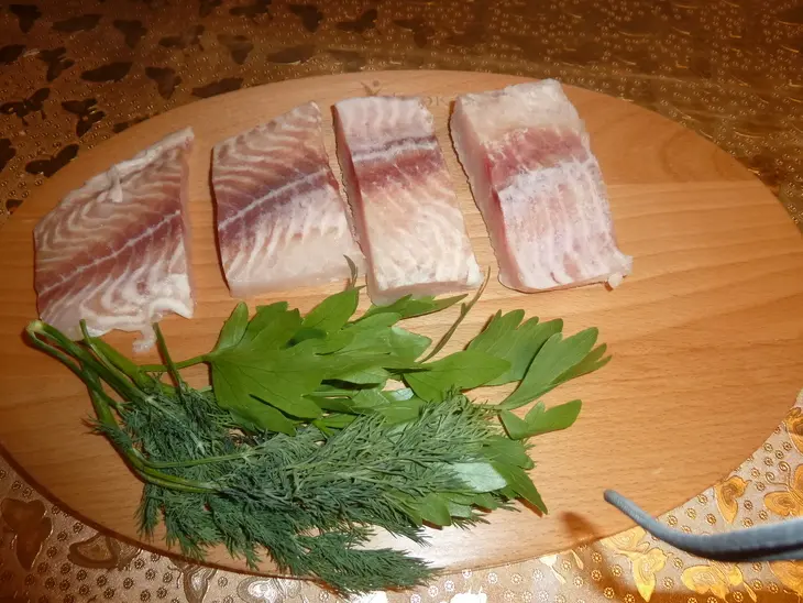 Филе морского языка с овощами, приготовленное в фольге на пару: шаг 1