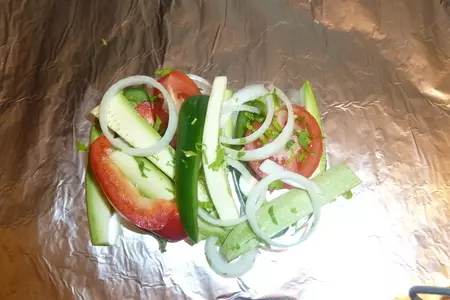 Филе морского языка с овощами, приготовленное в фольге на пару: шаг 4