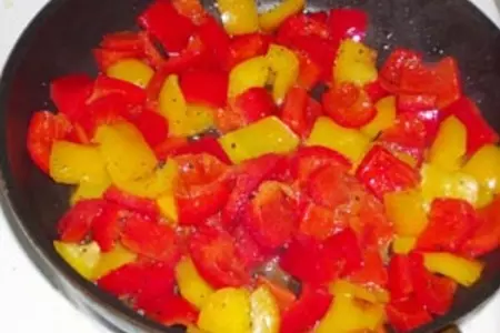 Маффины с паприкой, оливками и сыром: шаг 3