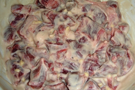 Йогуртовый маринад для говядины-  один из вариантов приготовления -горшочки: шаг 3
