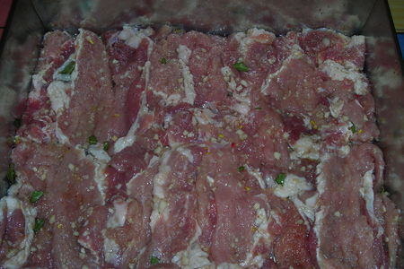 Мясо под картофельно - сырной шубой: шаг 3