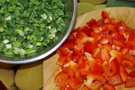 "рубленный" пирог с сыром и зелёным луком: шаг 4
