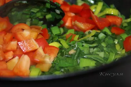 "рубленный" пирог с сыром и зелёным луком: шаг 5