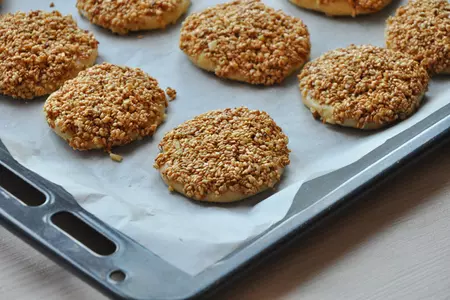 Баразек - арабское печенье с медом и кунжутом: шаг 8