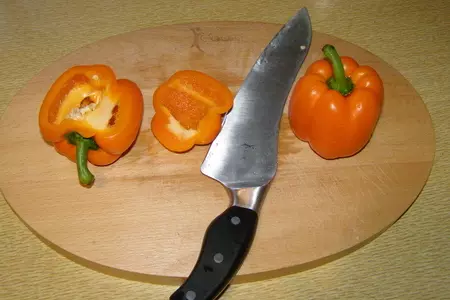 Перец, фаршированный рубленным мясом, приготовленный на пару: шаг 8