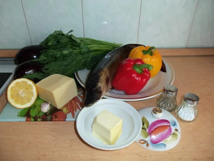 Щука фаршированная с баклажанами приготовленная на пару: шаг 1