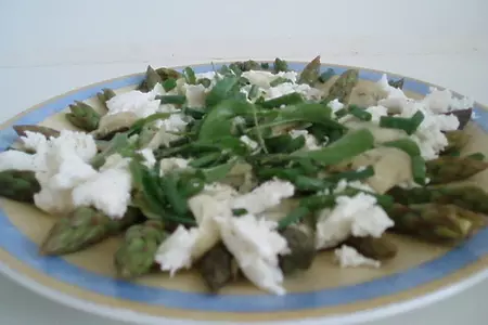 Салат спаржевый с артишоками и моцареллой: шаг 6