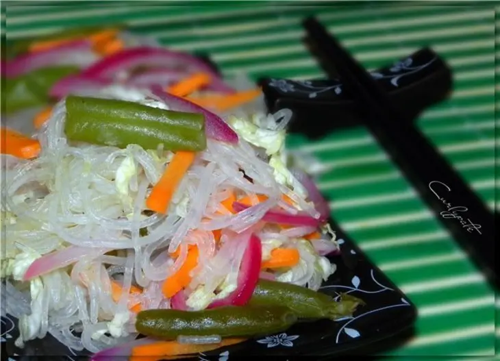 Тёплый салат с фрунчозой: шаг 1