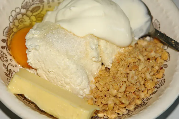 Вареники с творогом и апельсиновой морковкой на пару: шаг 4