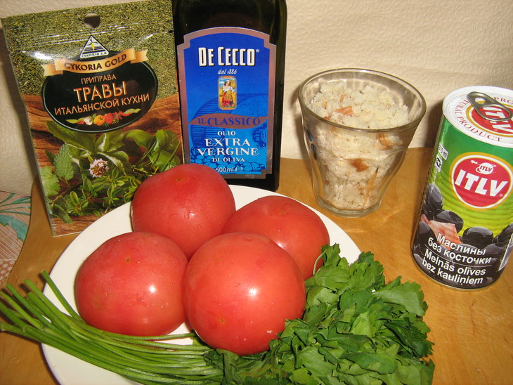 Горячая закуска из фаршированных маслинами помидор (дуэль): шаг 1