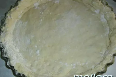 Пирог с грибами и сыром: шаг 4
