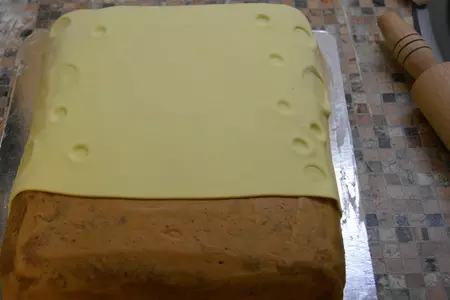 Торт спанч боб: шаг 10