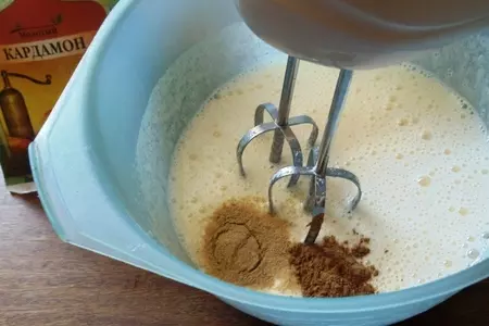 Ананасовый  пирог с кокосовой посыпкой, корицей и кардамоном: шаг 1