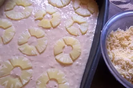 Ананасовый  пирог с кокосовой посыпкой, корицей и кардамоном: шаг 4