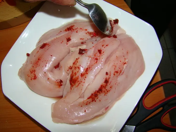 Куриные карманы-кошелёчки! (куриные грудки, фаршированные шампиньонами и сыром - на пару): шаг 4