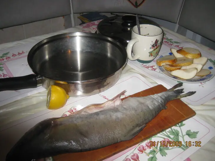 Горбуша в грушах: шаг 1