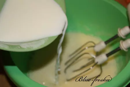 Clafoutis безалкогольный с ягодным ассорти.: шаг 2