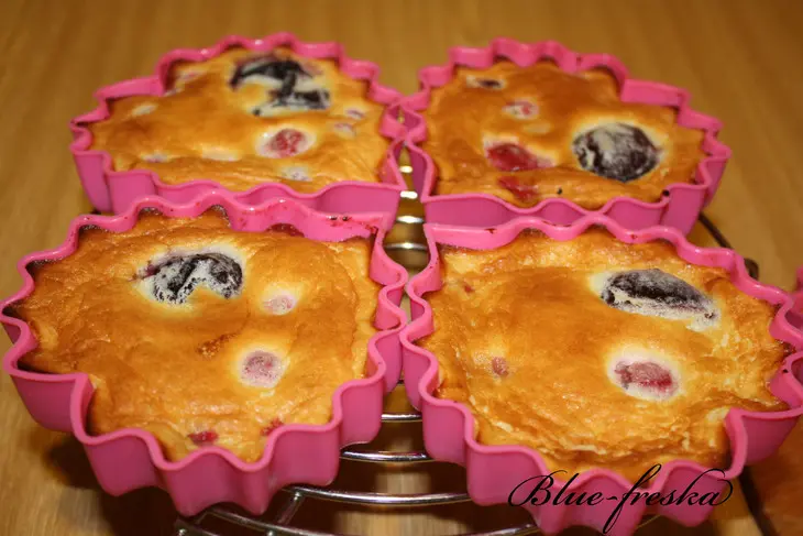 Clafoutis безалкогольный с ягодным ассорти.: шаг 10