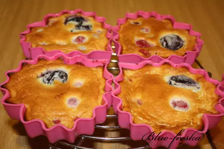 Clafoutis безалкогольный с ягодным ассорти.: шаг 10