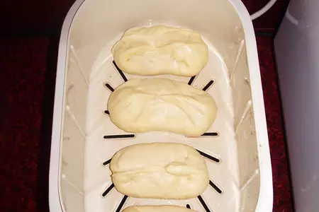 Рулеты с куриным мясом, курагой и черносливом: шаг 7