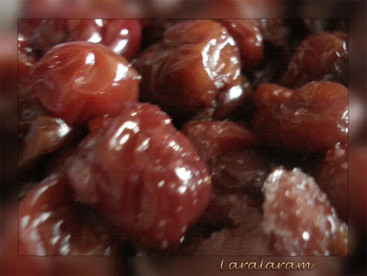 Вареники с вишнями на пару "зимняя вишня": шаг 1
