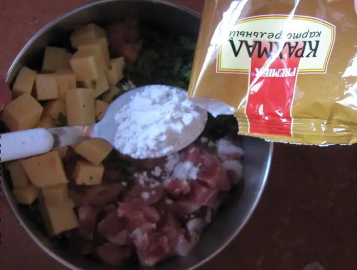 Мясной колобок на бутерброды или в качестве самостоятельной закуски: шаг 6