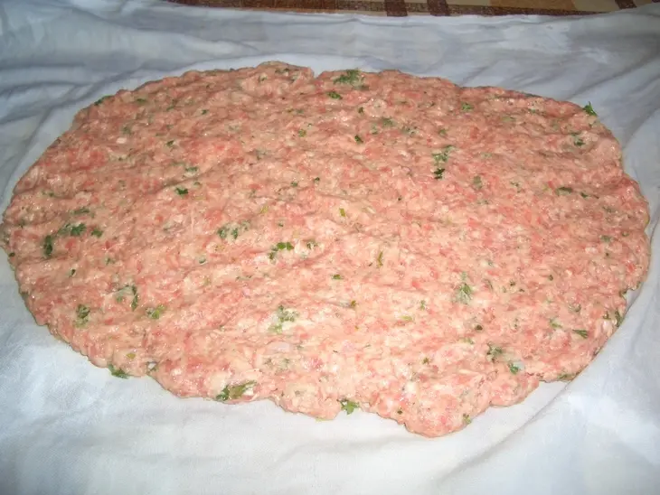 Рулет мясной паровой: шаг 2