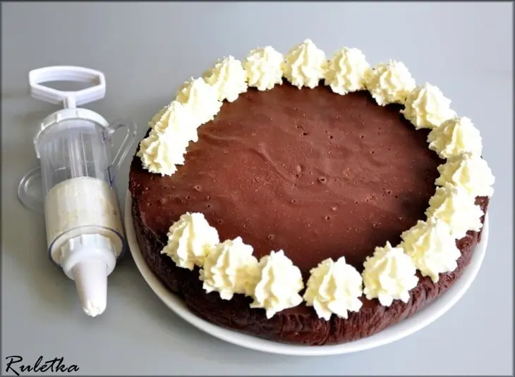 Розмариновые шашлычки из форели с картофельно-сельдереевым пюре и овощным салатом + десерт"трюфель".: шаг 20