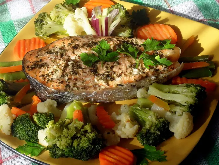 Стейк из семги с прованскими травами и овощами ( на пару): шаг 9