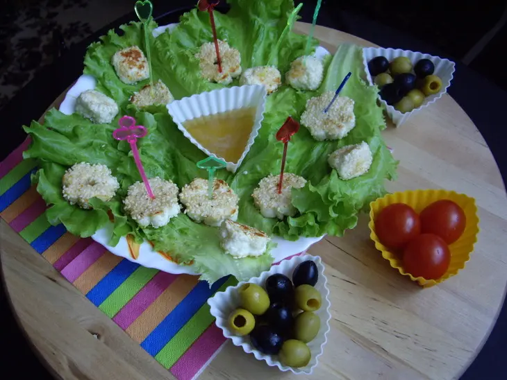 Жареный адыгейский сыр в кунжуте: шаг 3