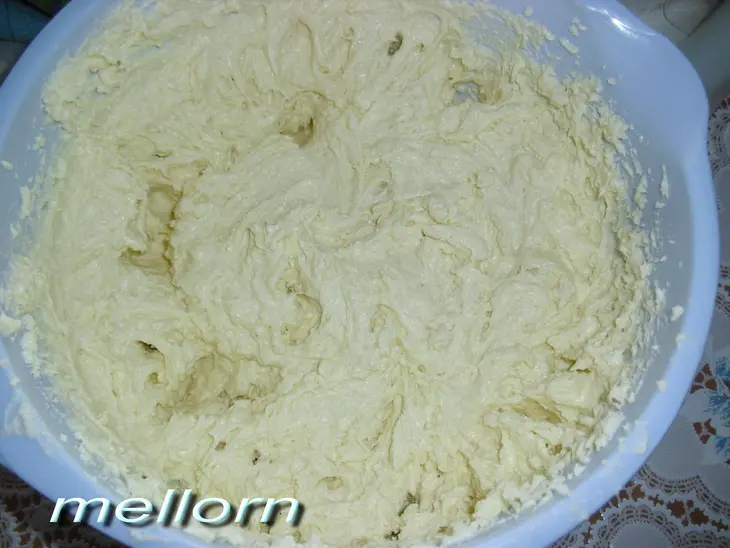 Творожный пирог с клубникой: шаг 6