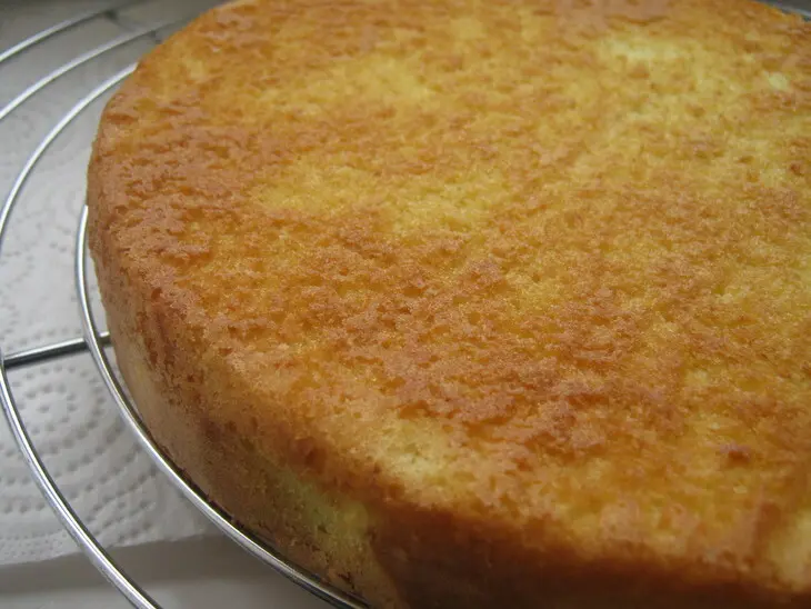 Знаменитая  "виктория" (victoria sponge) для элегантной елены (wereld).: шаг 9