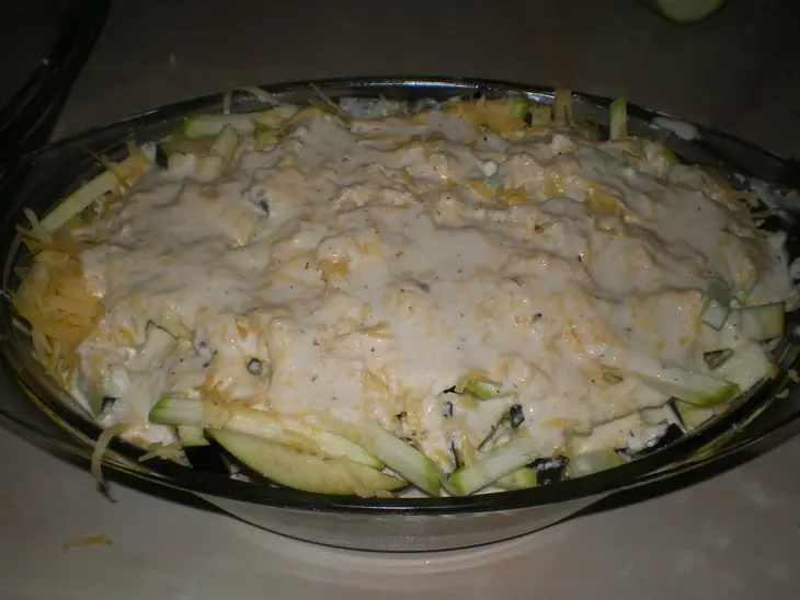 Запеченые овощи с курицей под сырным соусом: шаг 1