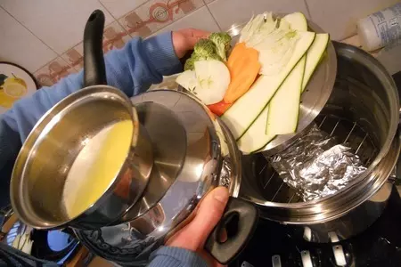 Треска на пару с овощами: шаг 8