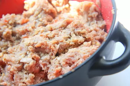 Конкильони (conchiglioni) с мясным фаршем и орехами в сливочном соусе.: шаг 3