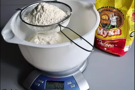 Хлебные палочки в двух вариациях.: шаг 2