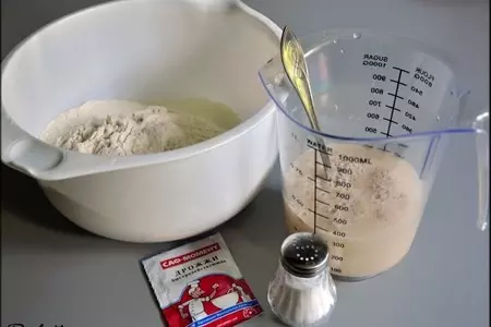 Хлебные палочки в двух вариациях.: шаг 3