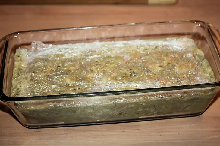 Заливная закуска «мясной микс»: шаг 11