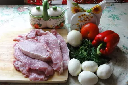 Мясные рулетики с изысканным гранатовым соусом: шаг 2
