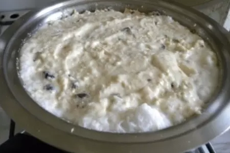 Пудинг из белой фасоли с творогом и черносливом: шаг 11