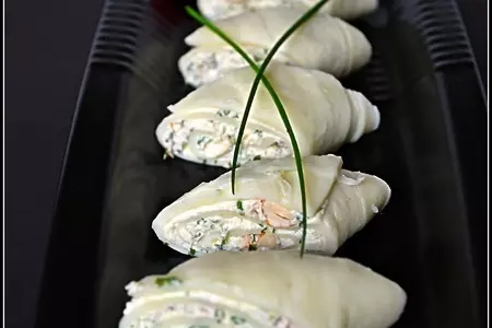 Сырные рулетики с творогом: шаг 1