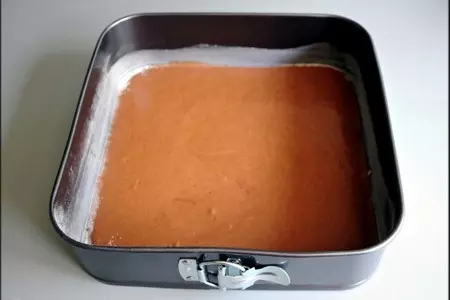 Пирожные с баварским кремом и черешней "небесный вальс": шаг 4