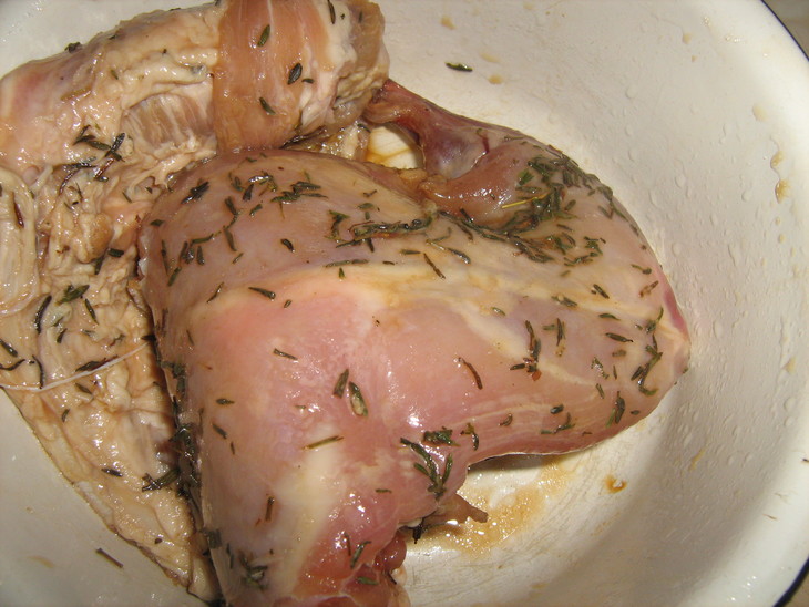 Ножка кролика запечённая с тимьяном и молодым картофелем или ужин для мужа: шаг 2
