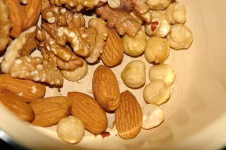 Кексы с шоколадом и банановый пирог с орехами: шаг 11