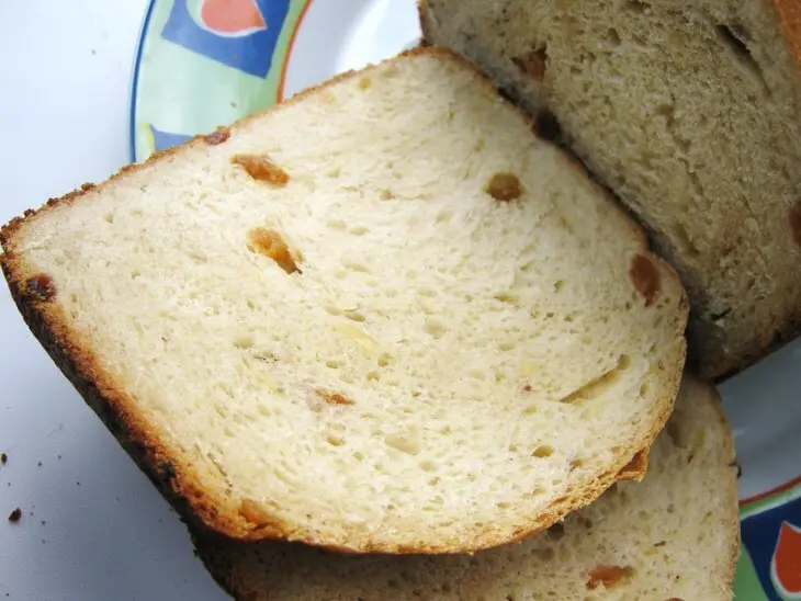 Хлеб медовый с изюмом, орехами и семечками. рецепт для хлебопечки.: шаг 2